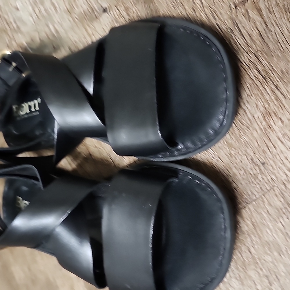 Born Niel Leather Sandal - Picture 2 of 7